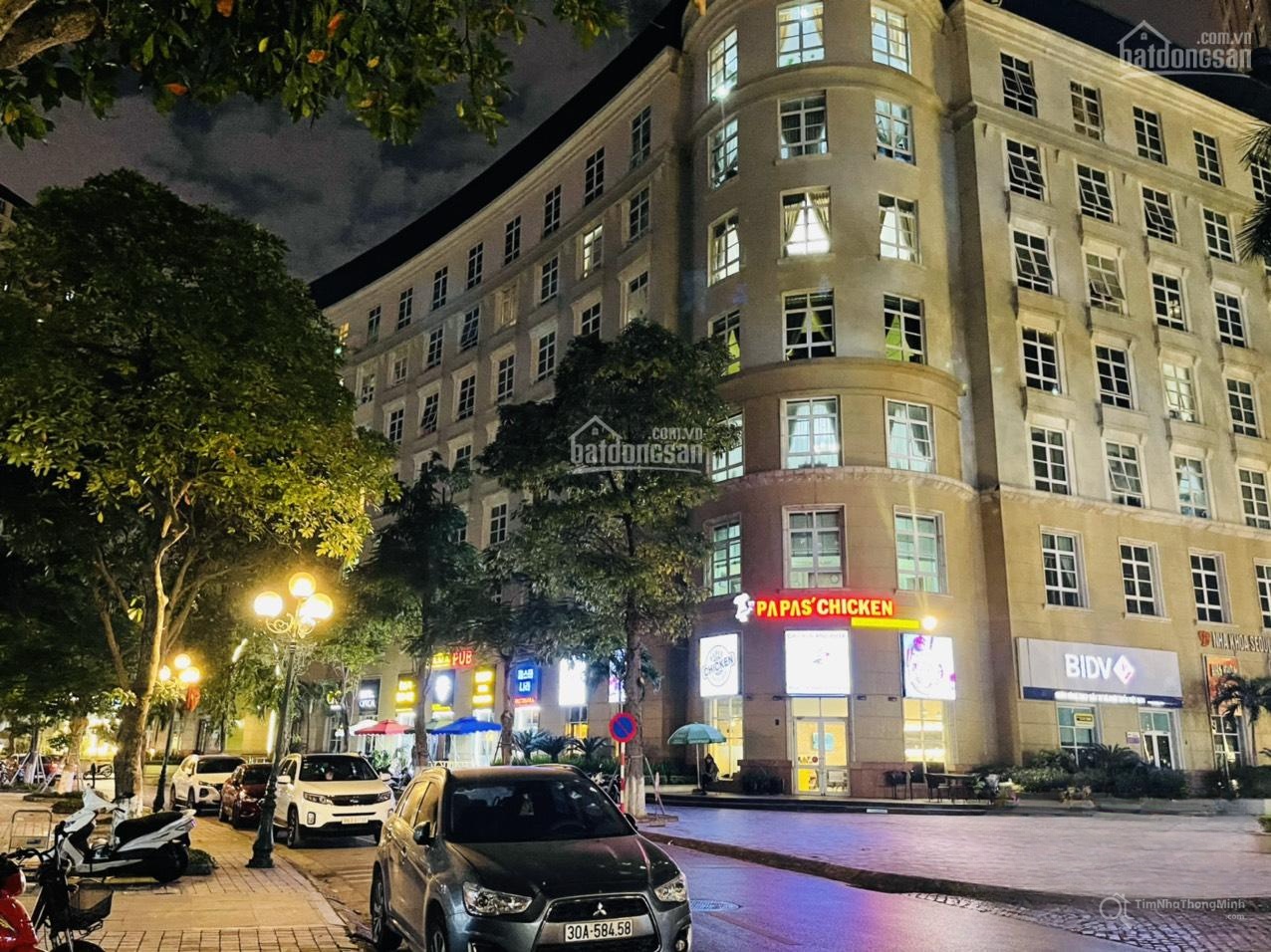 Chính chủ cần bán gấp căn hộ CC The Manor B, 100 m2 - 2PN - 2WC nhà full nội thất giá bán 3.9 tỷ